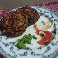 A picture of Chicken Chapli Kabab.