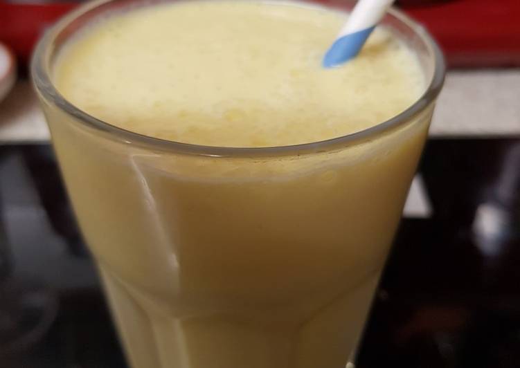 My Mango &amp; Ice Cream Milk Shake. 😁