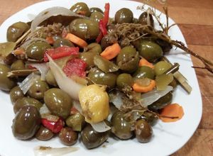 Foto principal de Aceitunas partidas, endulzar y aliñar