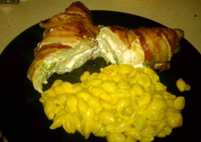 Recipe of Ultimate Broccli stuffed bacon wrapped chicken