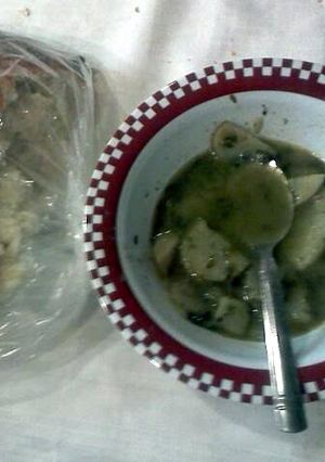 A picture of Swamp soup.