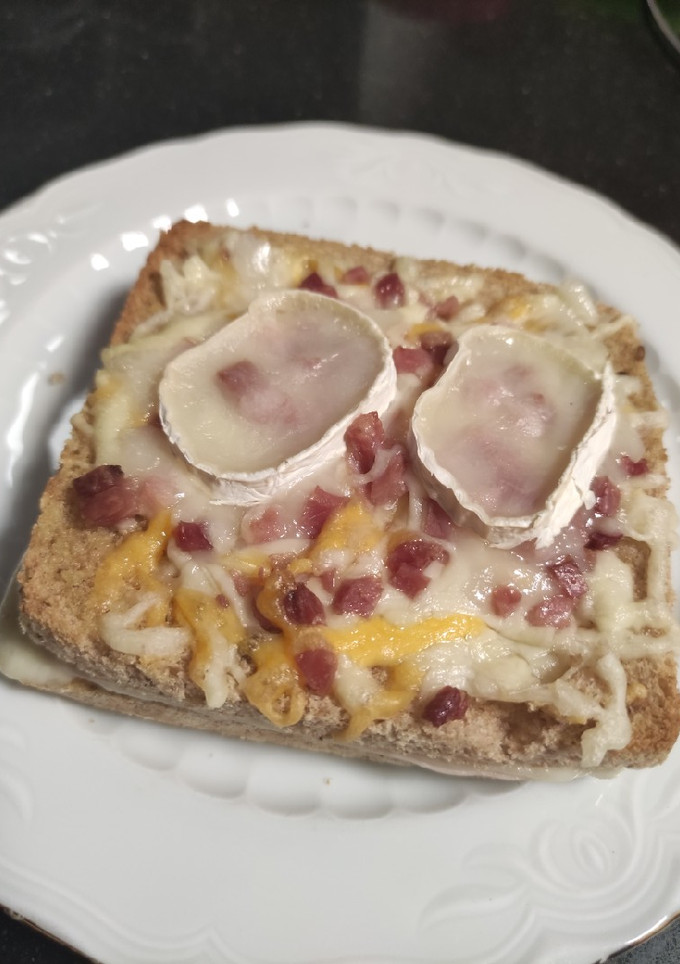 Una foto de Sándwich gratinado en horno o airfryer
