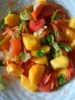 Una foto de Ensalada de mango