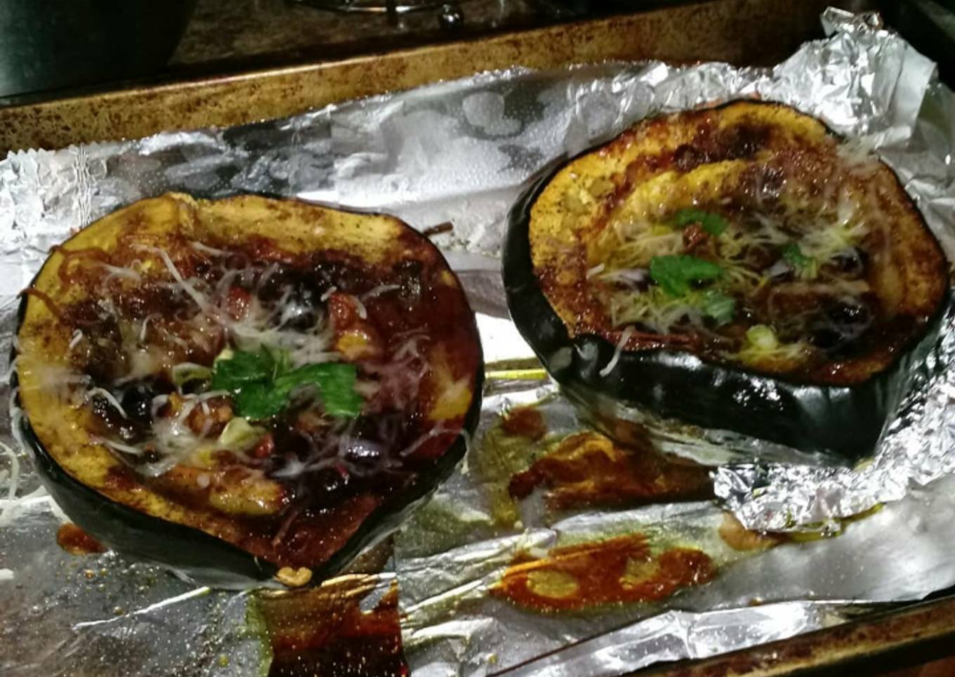 Sweet & Fruity Blueberry-Plum Baked Acorn Squash
