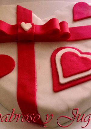 Foto principal de Tarta corazón de San Valentín