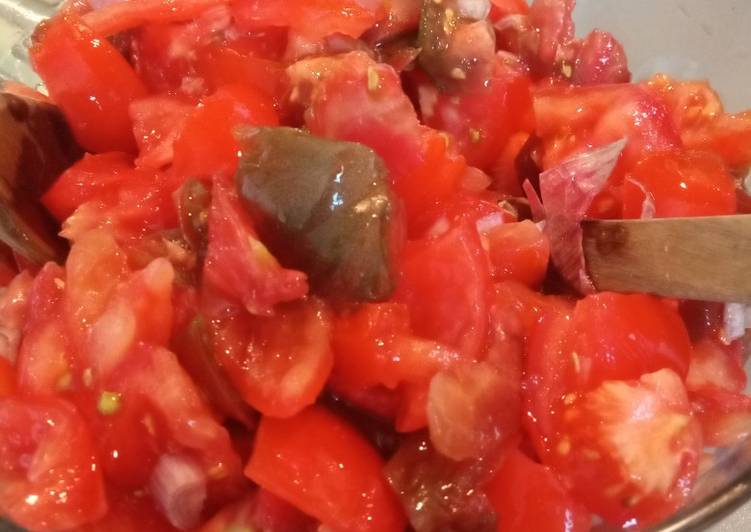 Recette de Récompense-gagner Salade de tomates