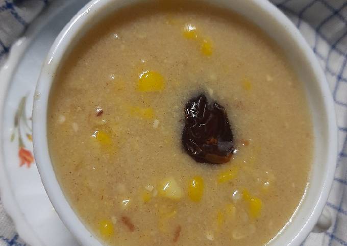 Bubur jagung kurma