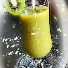 A picture of 🥝🍹Kiwi Smoothie🍹🥝.