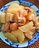 Thịt kho củ cải