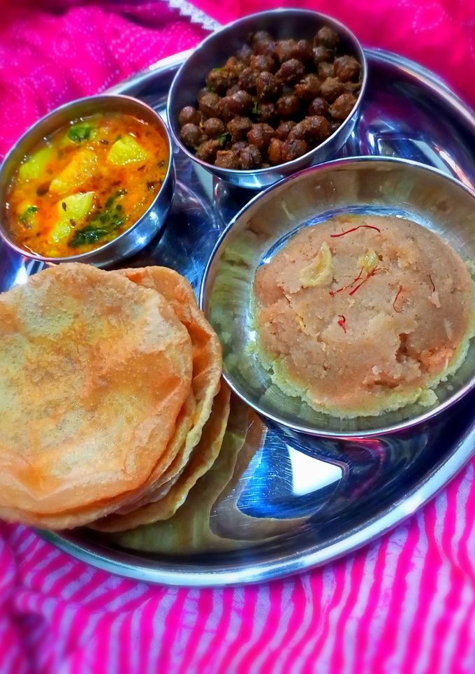 A picture of Bhog thali.