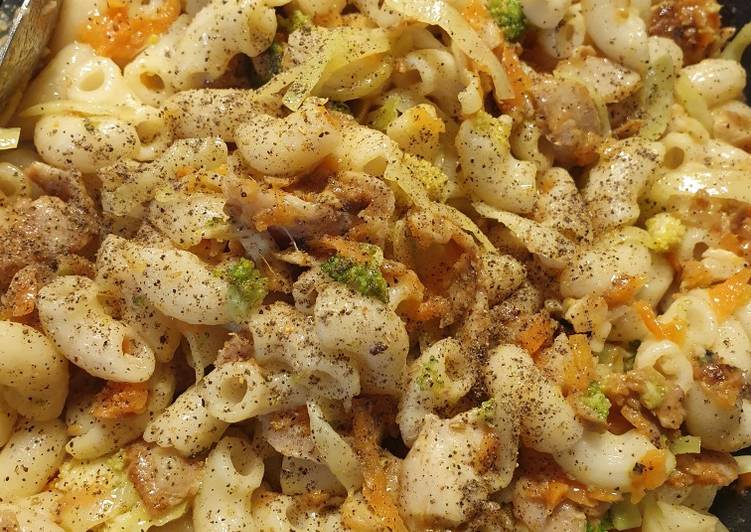 Easiest Way to Make Quick Chicken veggies macronies