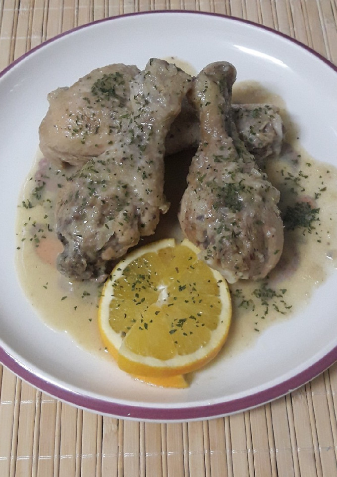 Una foto de Muslos de pollo a la naranja