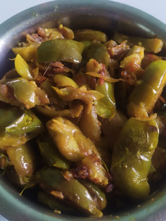 செட்டிநாடு ஸ்பெஷல் கத்தரிக்காய் பிரட்டல்(chettinad brinjal fry recipe in tamil) செய்முறை முக்கிய புகைப்படம்