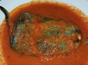 Una foto de Chiles rellenos