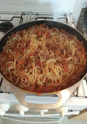 Una foto de Spaghetti con salsa boloñesa