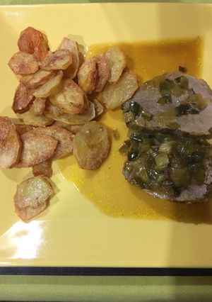 Una foto de Peceto a la mostaza con papas al horno!!!