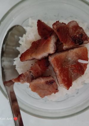 Hình của món Thịt cốt lết chiên nước mắm.