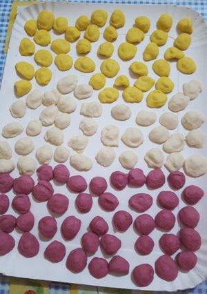 Foto di Simil orecchiette multicolor