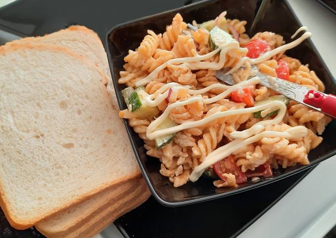 Recipe of Quick Vegetarian pasta salad