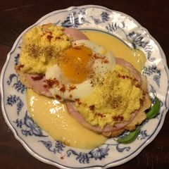 A picture of California Farm Single Portion Hollandaise Sauce.