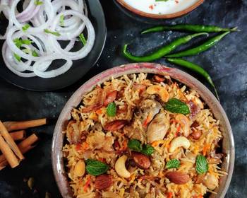 Easy Recipe Layered Chicken Pulao Restaurant Style