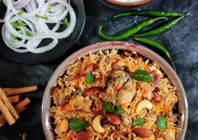 Layered Chicken Pulao