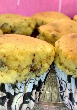 Una foto de Muffins de naranja y chips de chocolate sin gluten