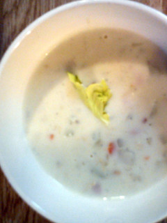 A picture of Simple clam chowder.