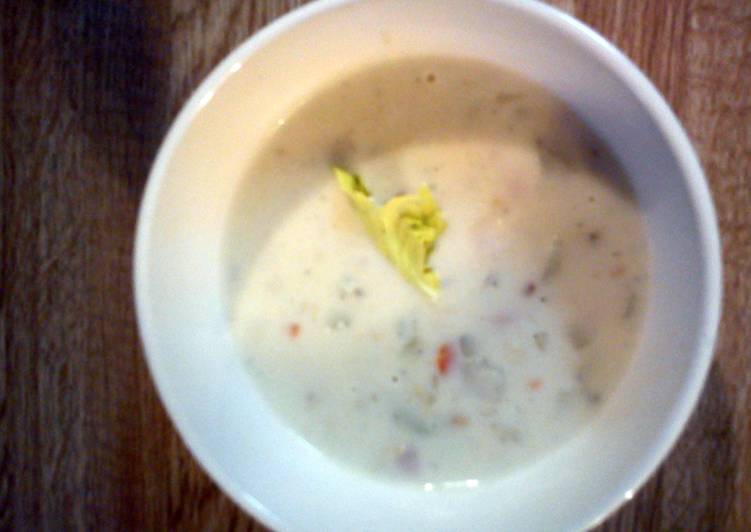 Steps to Make Any-night-of-the-week Simple clam chowder