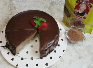 Una foto de Cheesecake de chocolate Abuelita