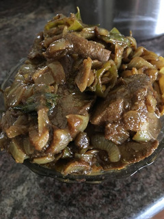 ஆட்டு ஈரல் வறுவல் (Aattu eral varuval recipe in tamil) செய்முறை முக்கிய புகைப்படம்
