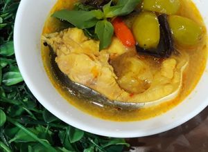 Foto resep PINDANG PATIN segar pakai nanas tomat kemangi jamur kuping