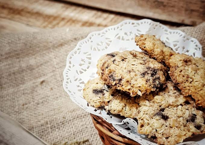 Rolled Oat Choco Cookies