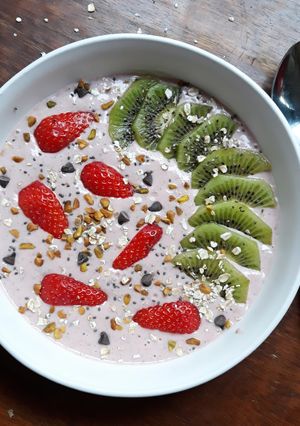 Une photo de ☆Smoothie Bowl aux Fraises☆