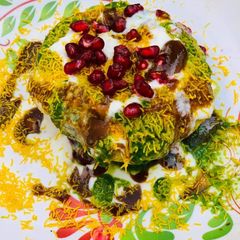 Raj kachori A picture of Raj kachori.