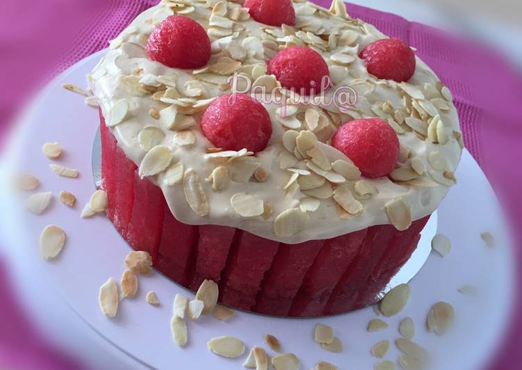 Tarta sandía 🍉y queso crema endulzado con panela