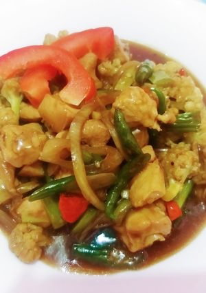 Foto resep Ayam fillet Bunga Kol Saos Lada Hitam