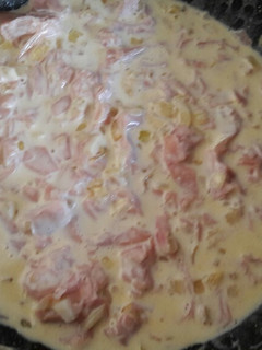Una foto de Salsa de crema y jamón