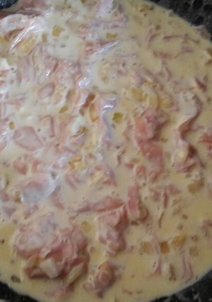 Una foto de Salsa de crema y jamón