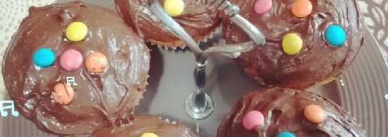 مدلان محشي بالشوكولاتة