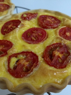 Una foto de Tarteletas de queso y cherry
