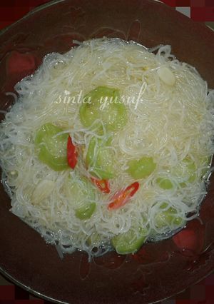 Foto resep Sup oyong bihun simpel