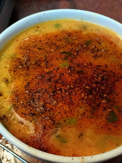 उड़द धुली दाल (Urad dhuli dal recipe in hindi) रेसिपी मुख्य फोटो