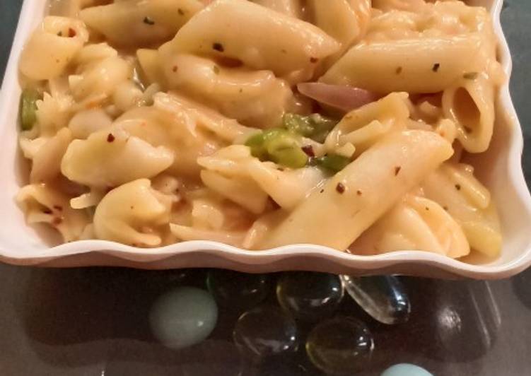 White Sauce Macaroni Pasta