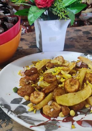चटर पटर चटपटा चाट (chatar patar chatpata chaat recipe in Hindi) रेसिपी मुख्य फोटो