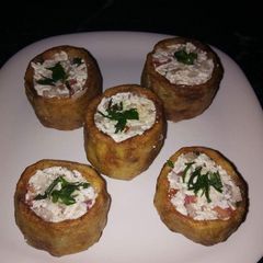 A picture of Paneer stuffed potato.