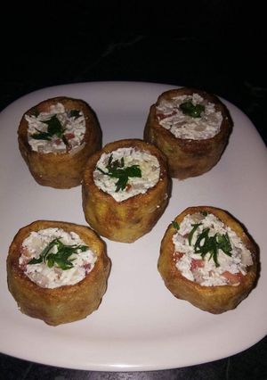 A picture of Paneer stuffed potato.