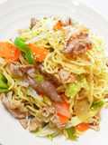 Easy Shio Yakisoba (Salt-Flavored Stir-Fried Noodles) for Lunch, Dinner, or a Late-Night Snack