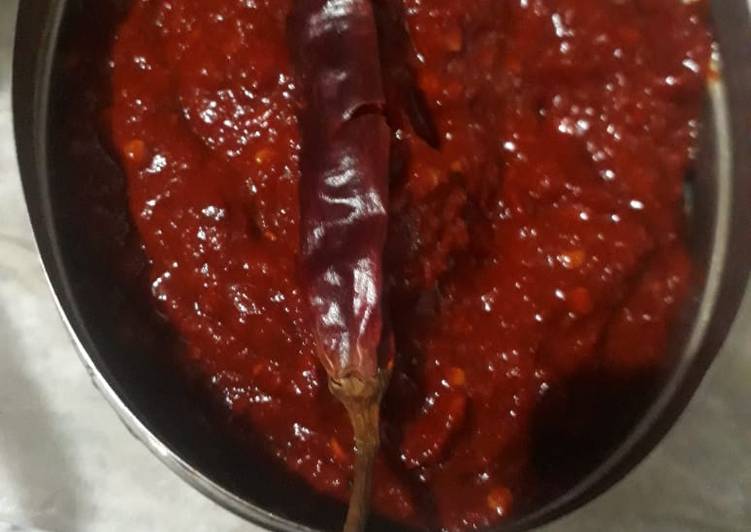 Step-by-Step Guide to Make Award-winning Red chilli garlic chutney