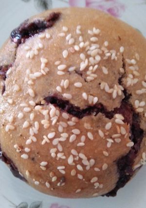 A picture of Chocolate bun.